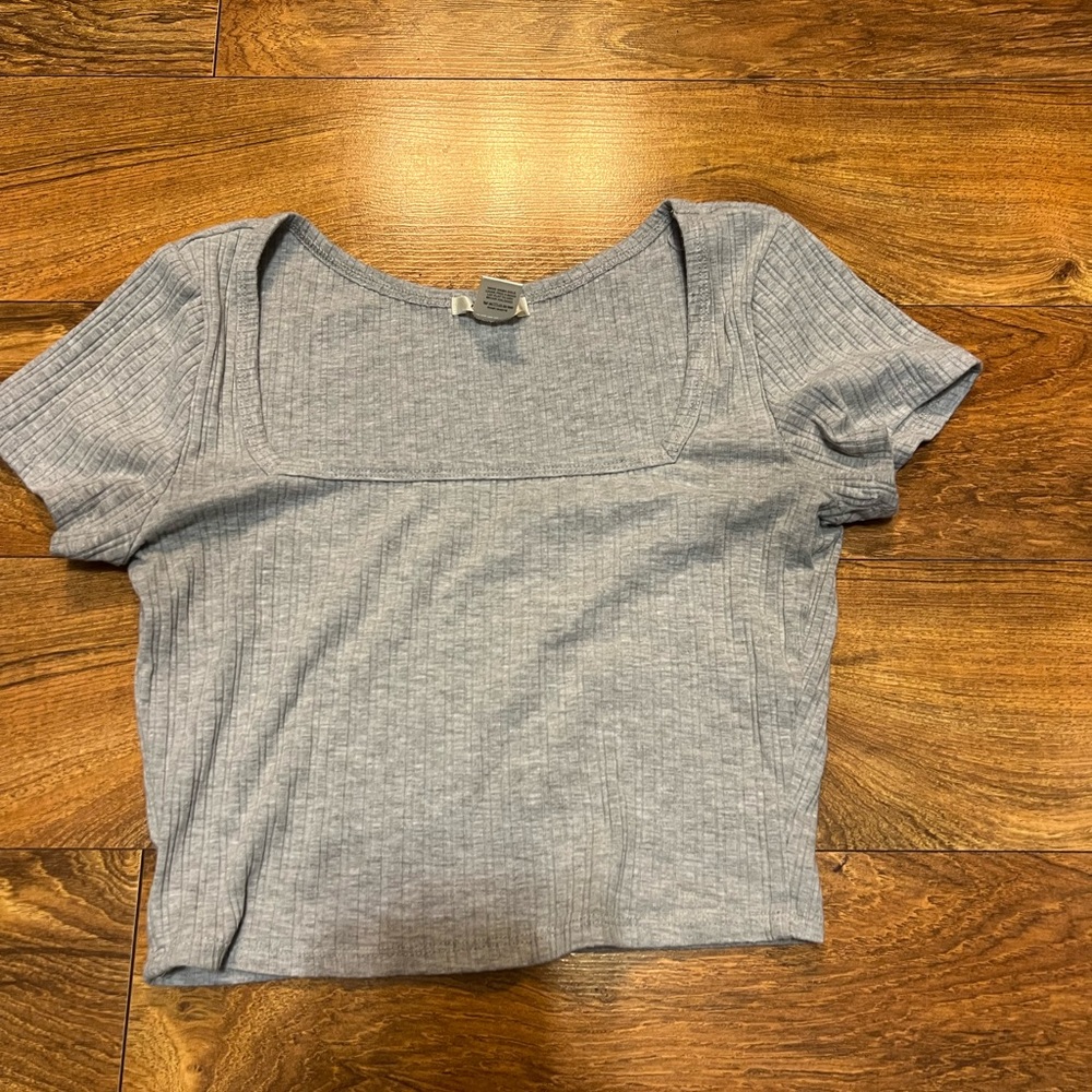 Bozzolo Light Gray Ribbed Crop Top